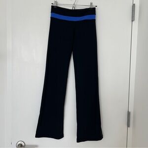 Lululemon Pants in original Luon Size 4 Black